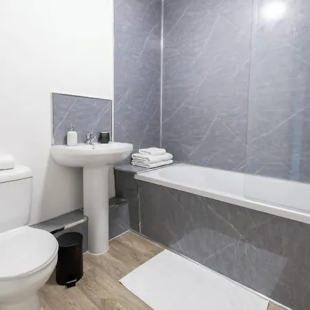 Modern 2br Sea View Flat On The Harbour * Whitehaven