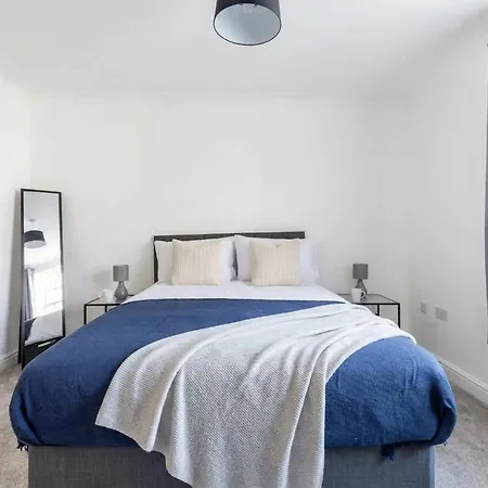 Daire Modern 2br Sea View Flat On The Harbour *