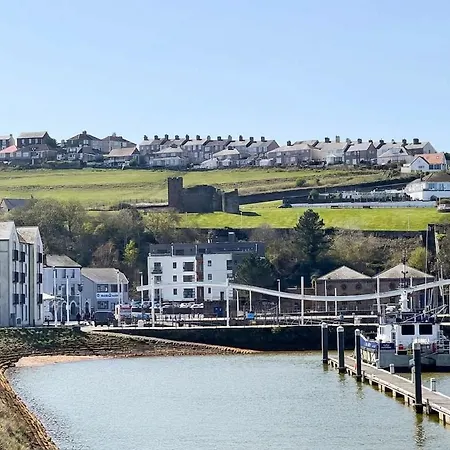 Modern 2br Sea View Flat On The Harbour * Whitehaven